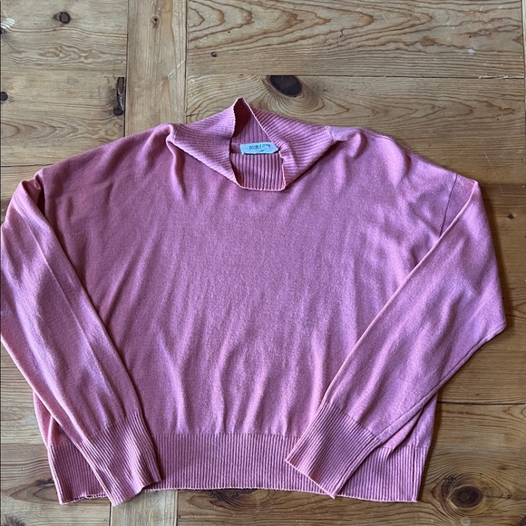Double Zero Pink Ribbed Sweatshirt - Picture 3 of 3
